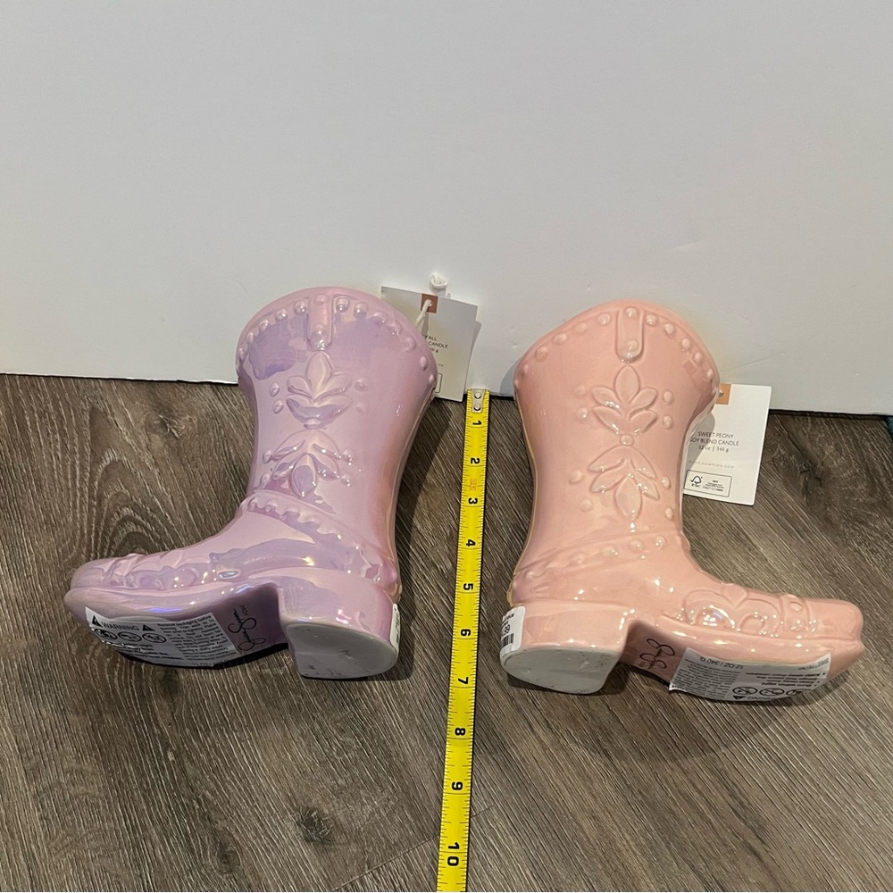 SOLD!!Super Cute Jessica Simpson Iridescent Cowboy Boot Candles-Set of 2- NWT - Picture 6 of 9